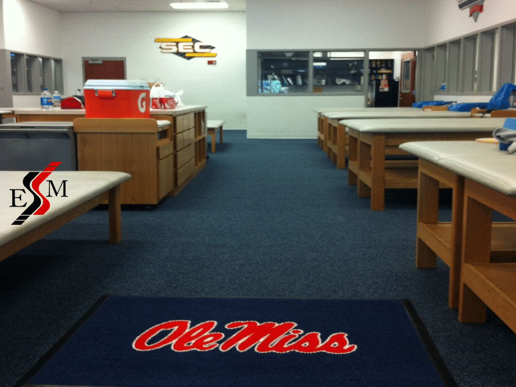 ole-miss-athletic-carpet-with-logo-in-locker-room