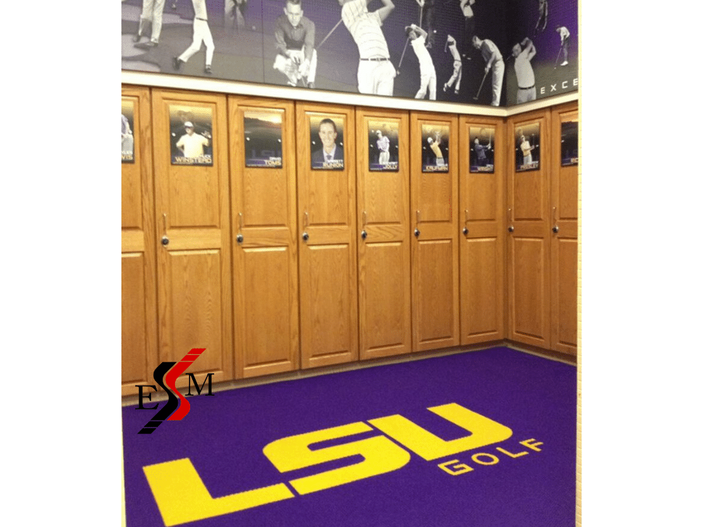 lsu-athletic-carpet-with-logo-in-locker-room